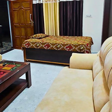Ramayana Grand Hotel Ayodhya Екстериор снимка