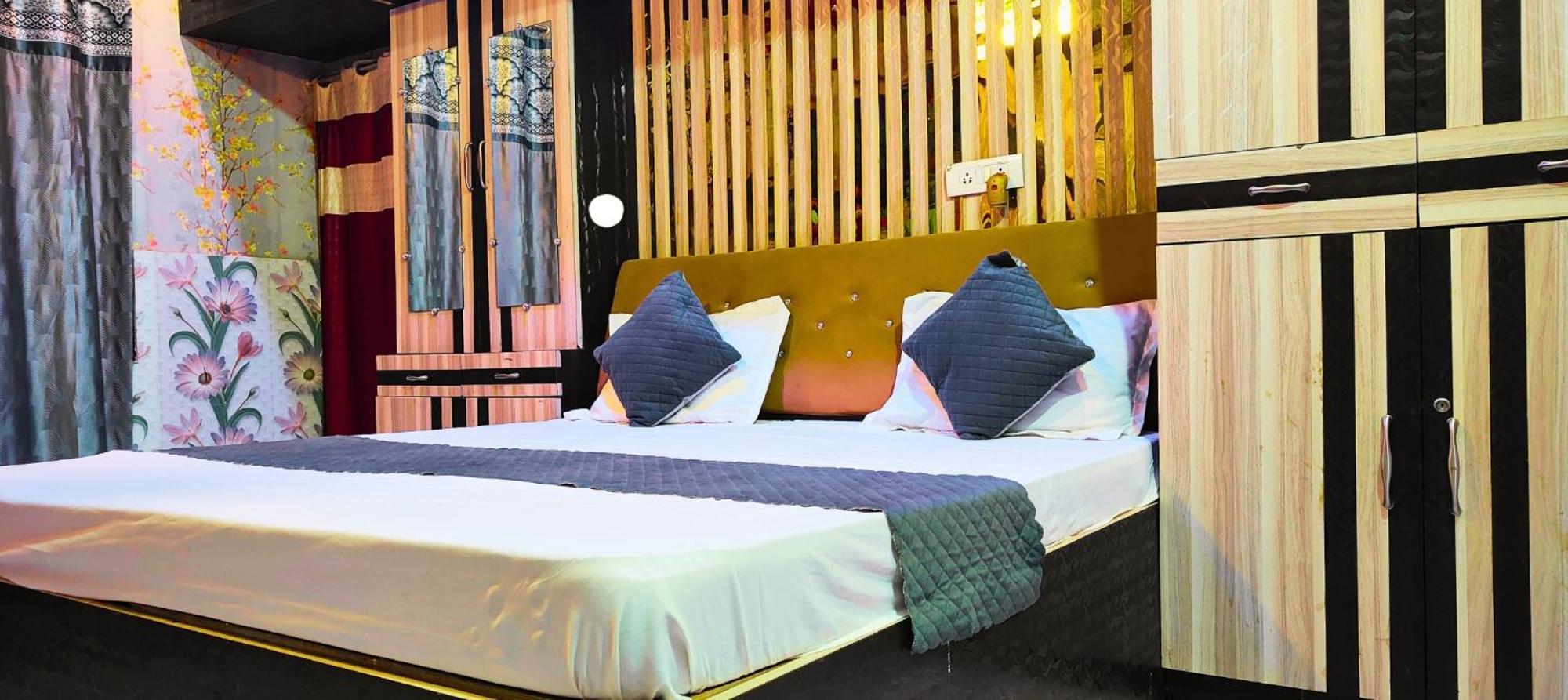 Ramayana Grand Hotel Ayodhya Екстериор снимка